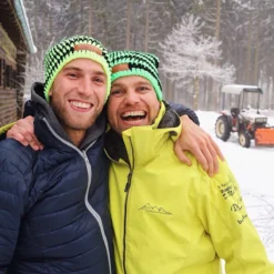 Après Ski Muts Neon Groen -Under Armour || POIVRE BLANC || Poederbaas apres ski store apres ski muts neon groen 4