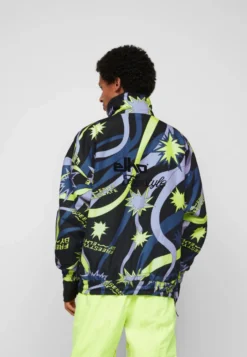 Elho KLOSTERS 89 II Windbreaker Zwart/ Fluo 14 Elho KLOSTERS 89 II Windbreaker Zwart/ Fluo -Under Armour || POIVRE BLANC || Poederbaas elho klosters 89 ii windbreaker zwart fluo 6