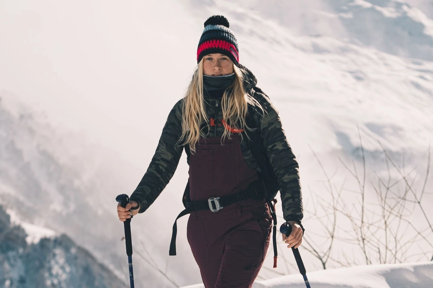 Poederbaas Donker Gehaakte Muts - Grijs/paars/roze/zwart 2 Poederbaas Donker Gehaakte Muts - Grijs/paars/roze/zwart - Afbeelding 2