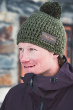 Poederbaas Gehaakte Groene Muts 5 Poederbaas Gehaakte Groene Muts -Under Armour || POIVRE BLANC || Poederbaas poederbaas gehaakte groene muts 2