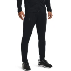 Under Armour UA PIQUE TRACK PANT-Black / / Black