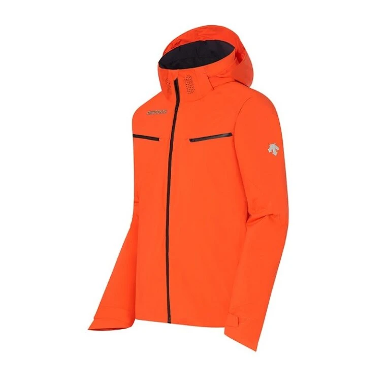Under Armour || POIVRE BLANC || Poederbaas 29 Under Armour || POIVRE BLANC || Poederbaas -Under Armour || POIVRE BLANC || Poederbaas descente clay cpcp jacket momiji orange 768x768 1